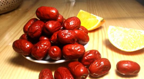 新疆：喀什地区岳普湖县8.5万吨红枣销售一空